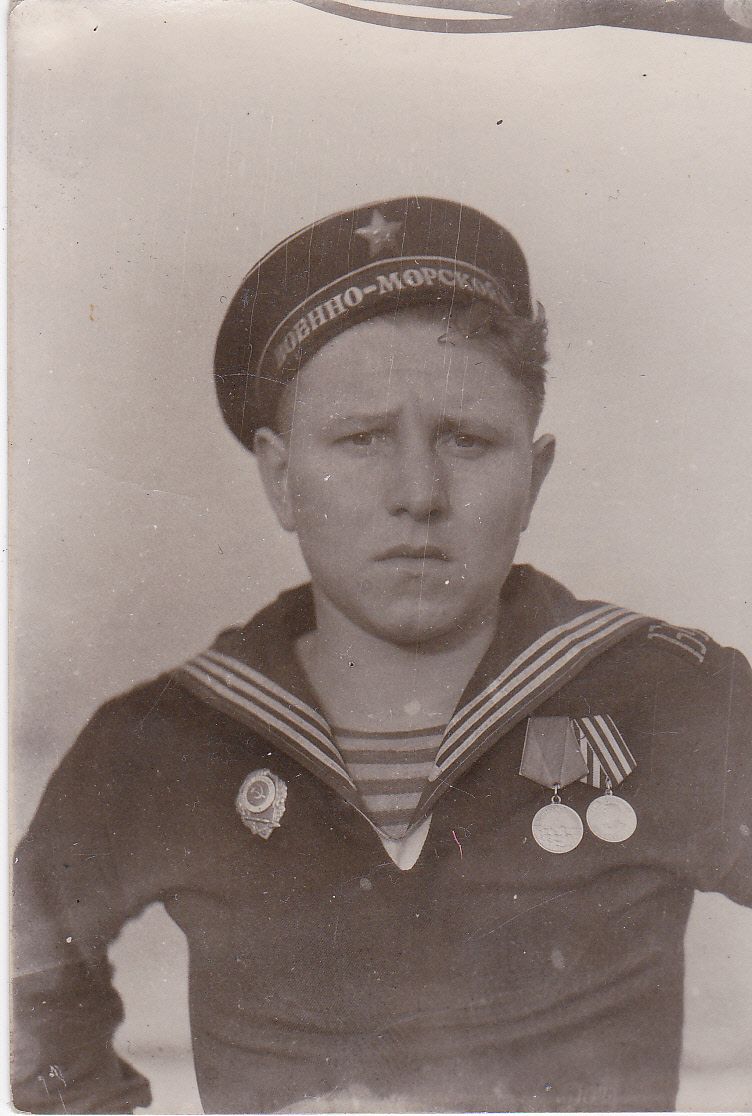Лужков Александр Андреевич